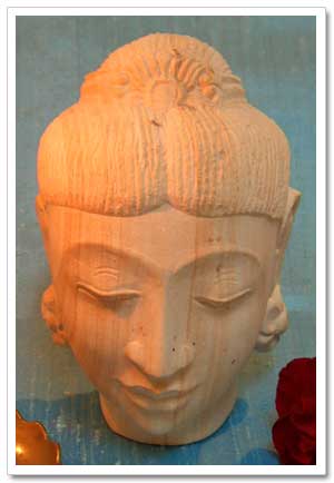 Meditation figurine